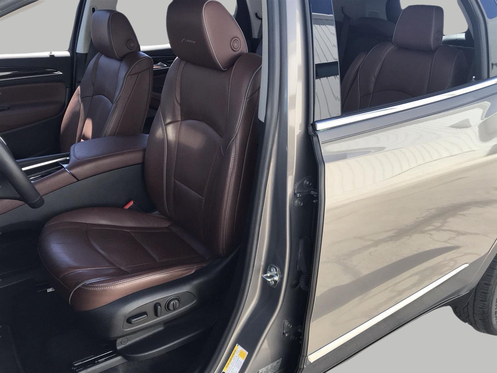 Certified 2018 Buick Enclave Avenir w/ Avenir Technology Package FWD image 15