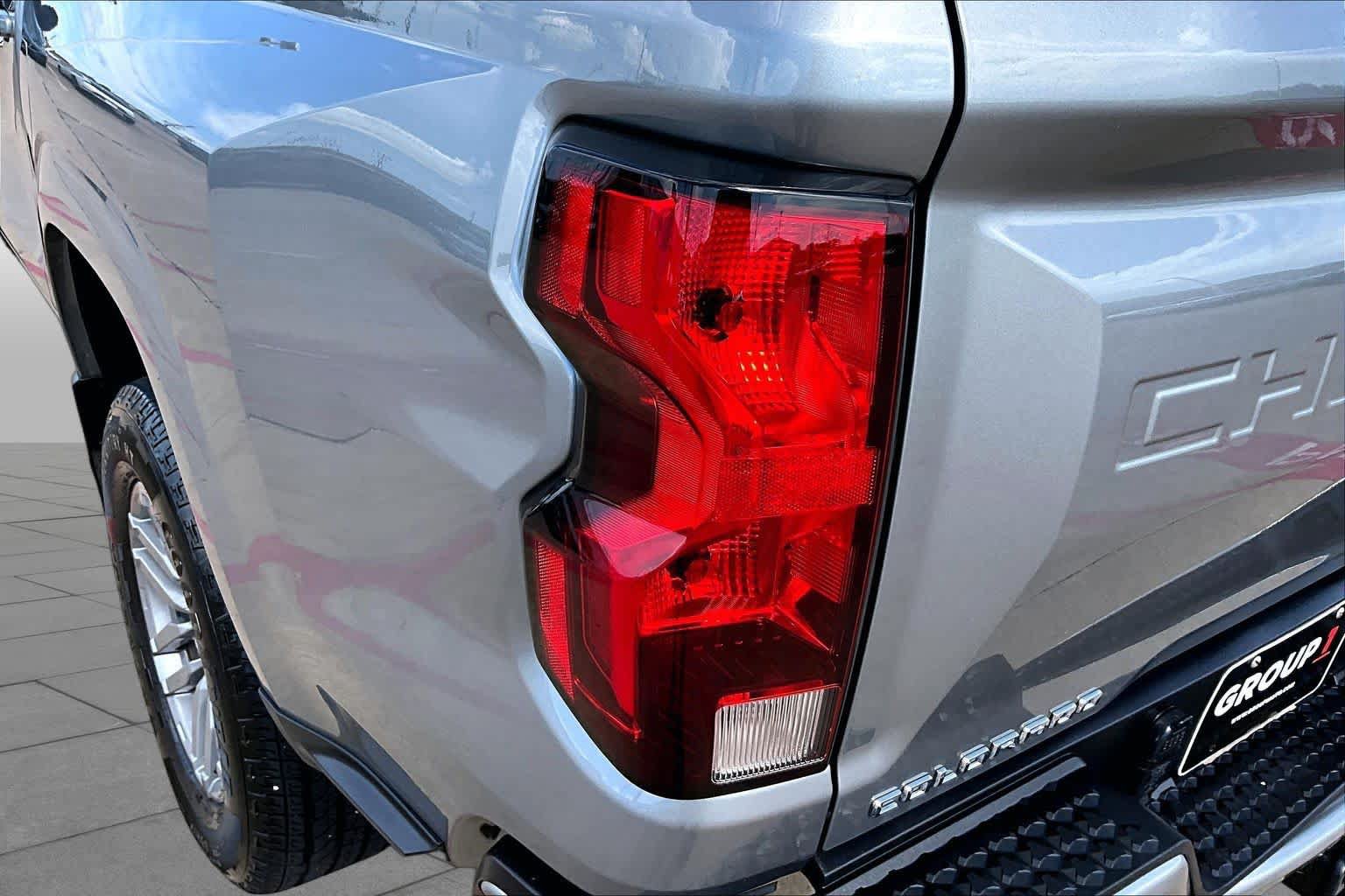 Used 2024 Chevrolet Colorado LT w/ LT Convenience Package II RWD image 28