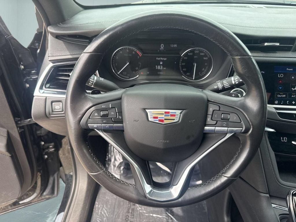 Used 2021 Cadillac XT6 Luxury w/ LPO, Floor Liner Package FWD image 19