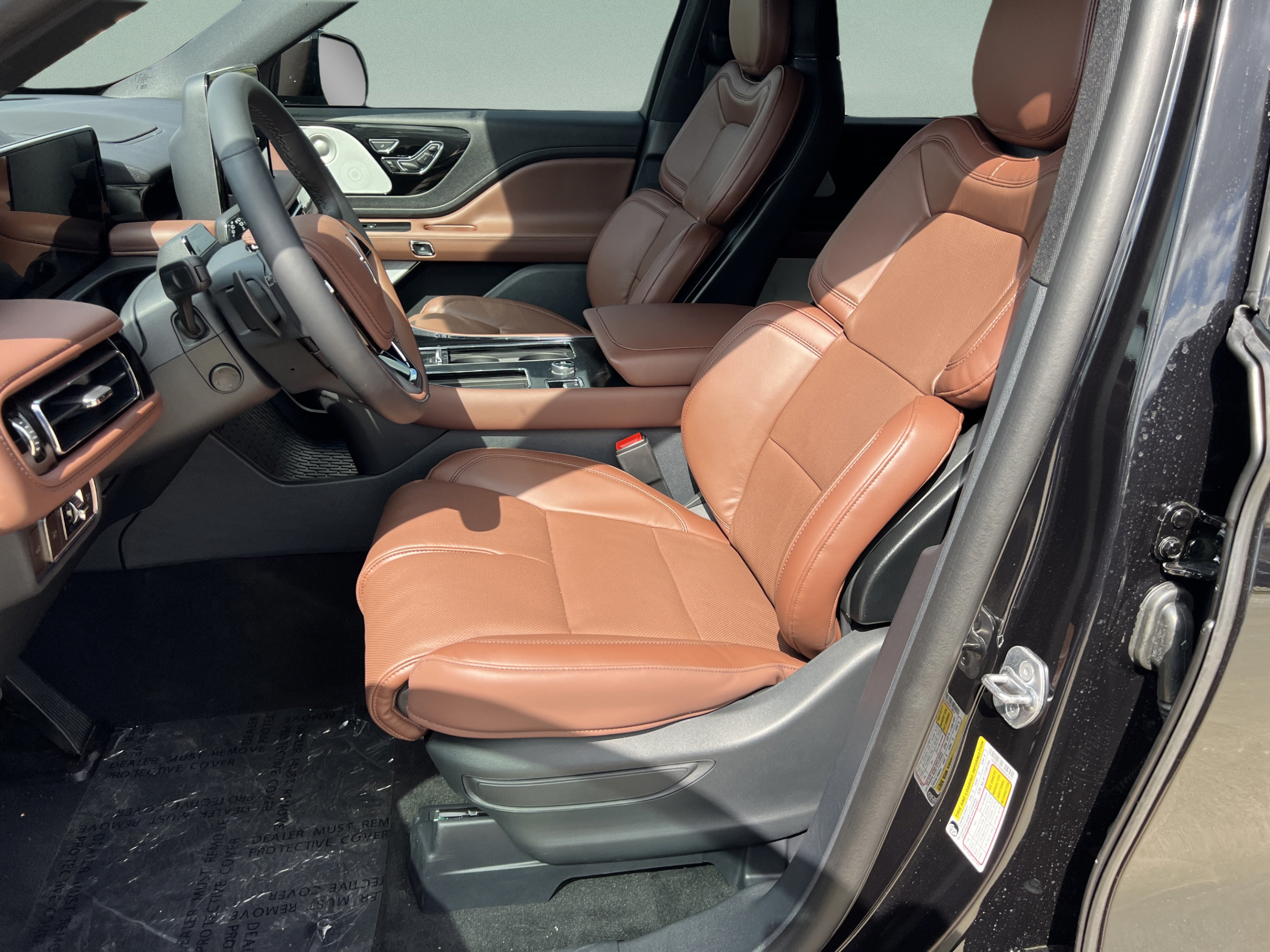 New 2027 Lincoln Aviator Reserve AWD/4WD image 13