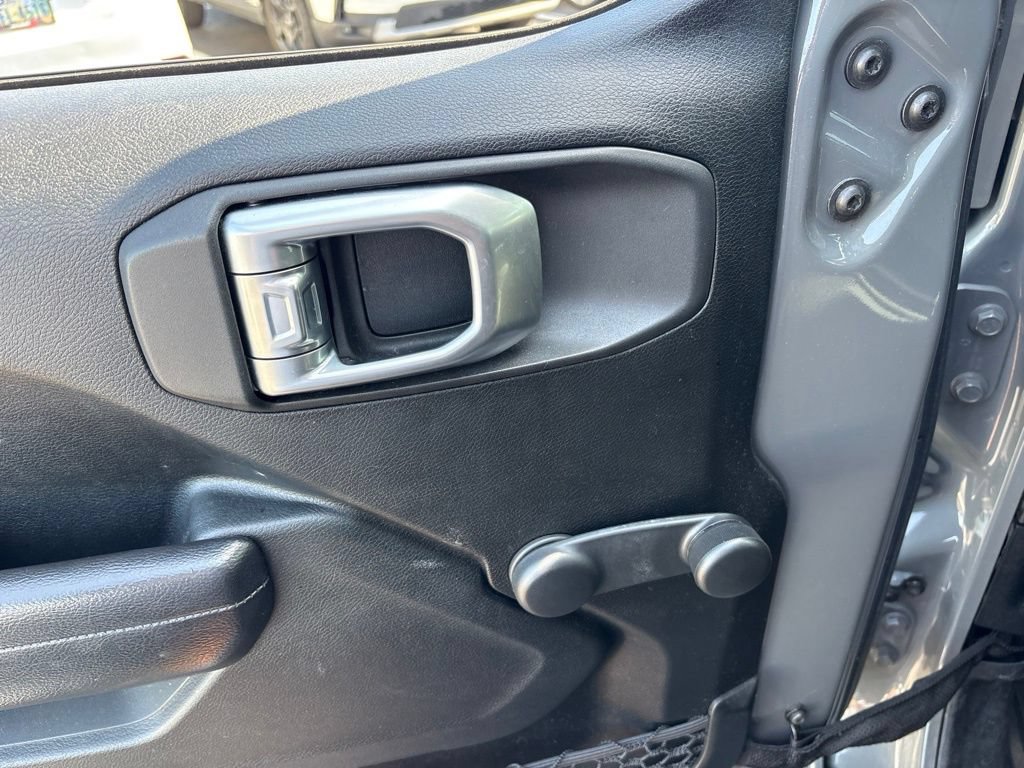 Used 2020 Jeep Wrangler Unlimited Sport AWD/4WD image 17