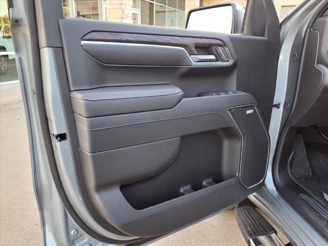 New 2026 GMC Sierra 1500 SLT image 20