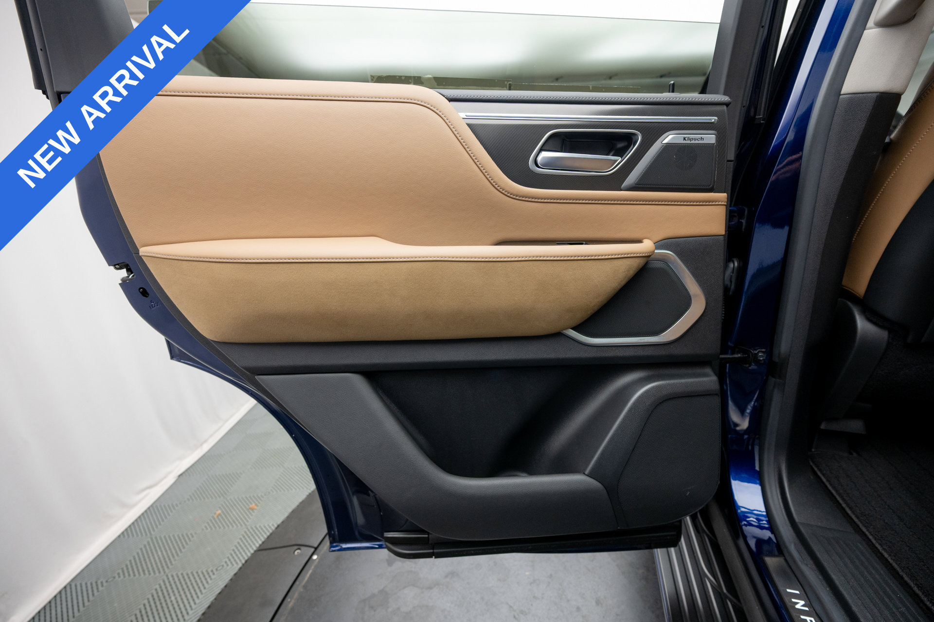 Used 2025 INFINITI QX80 Luxe AWD/4WD image 29