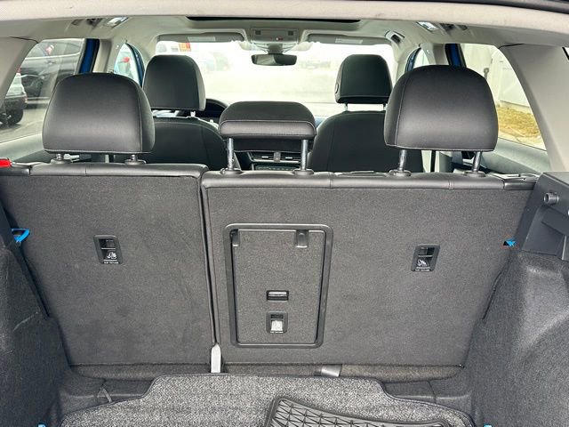 Certified 2024 Volkswagen Taos SE image 19
