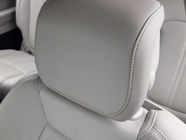 Certified 2024 Jeep Wagoneer Series II image 14