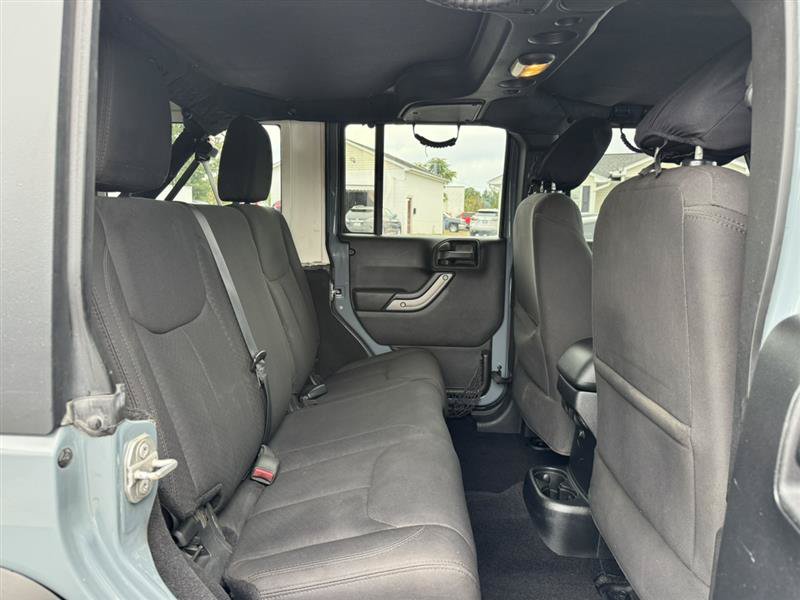 Used 2015 Jeep Wrangler Unlimited Sport w/ Quick Order Package 23S AWD/4WD image 15