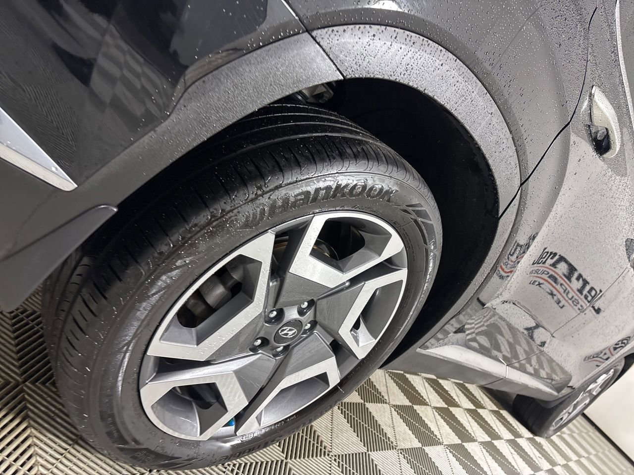 Used 2024 Hyundai Palisade Limited image 35