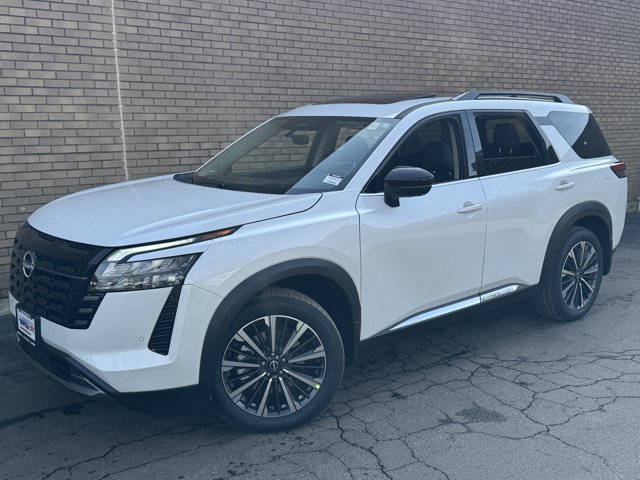 New 2026 Nissan Pathfinder Platinum w/ Cargo Package image 31