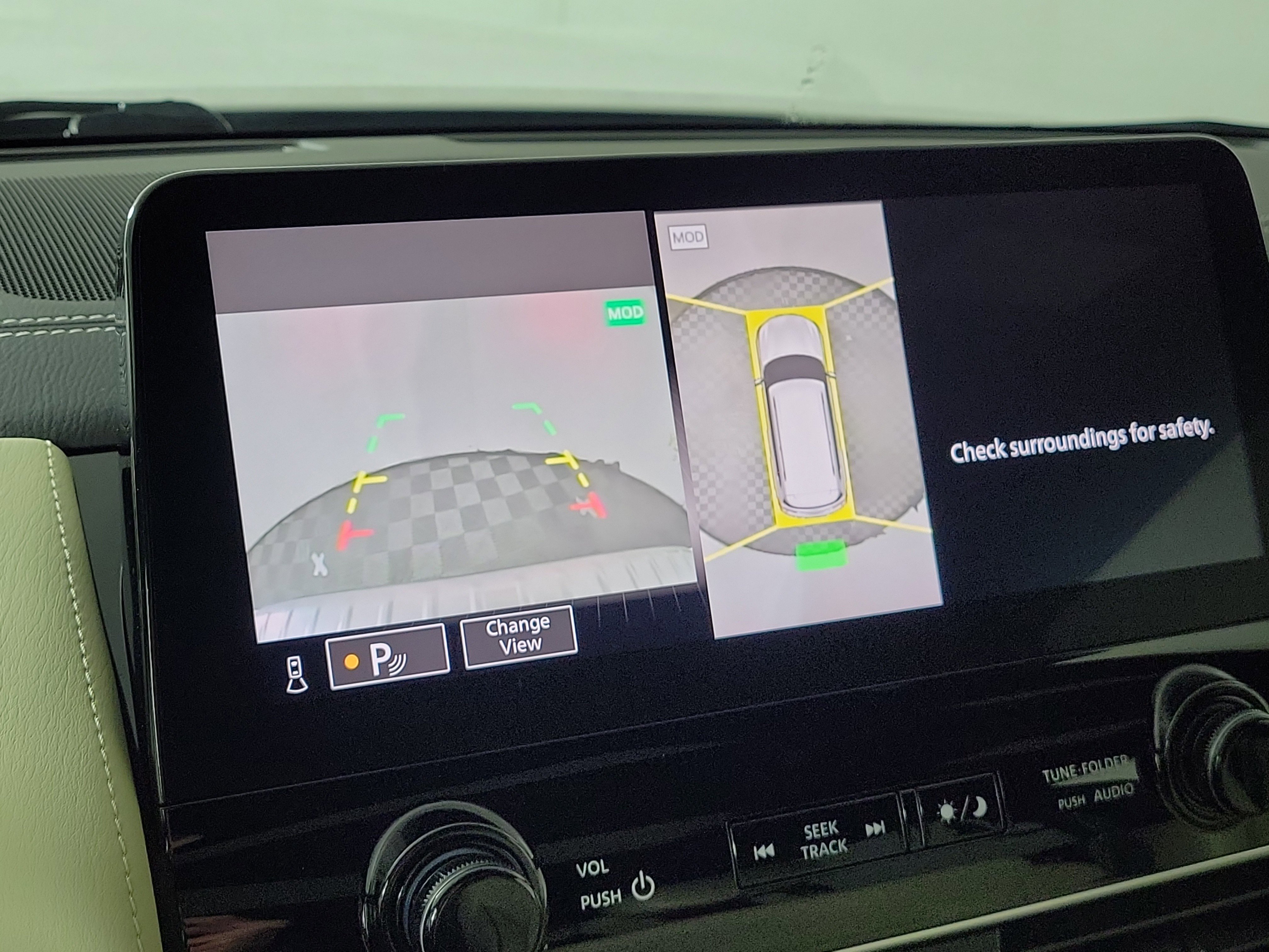 Used 2024 INFINITI QX80 Sensory w/ Cargo Package image 19