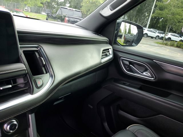 Used 2023 GMC Yukon XL SLT w/ SLT Premium Package RWD image 26