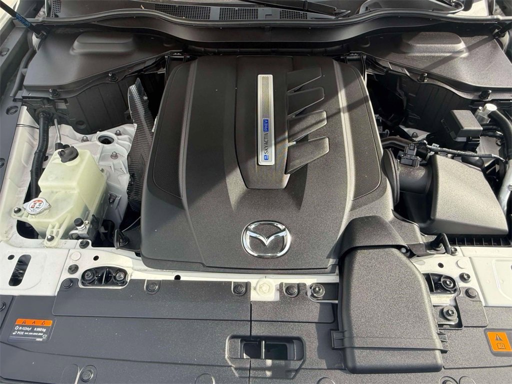 Certified 2025 MAZDA CX-70 Plug-In Hybrid w/ Premium Plus image 24