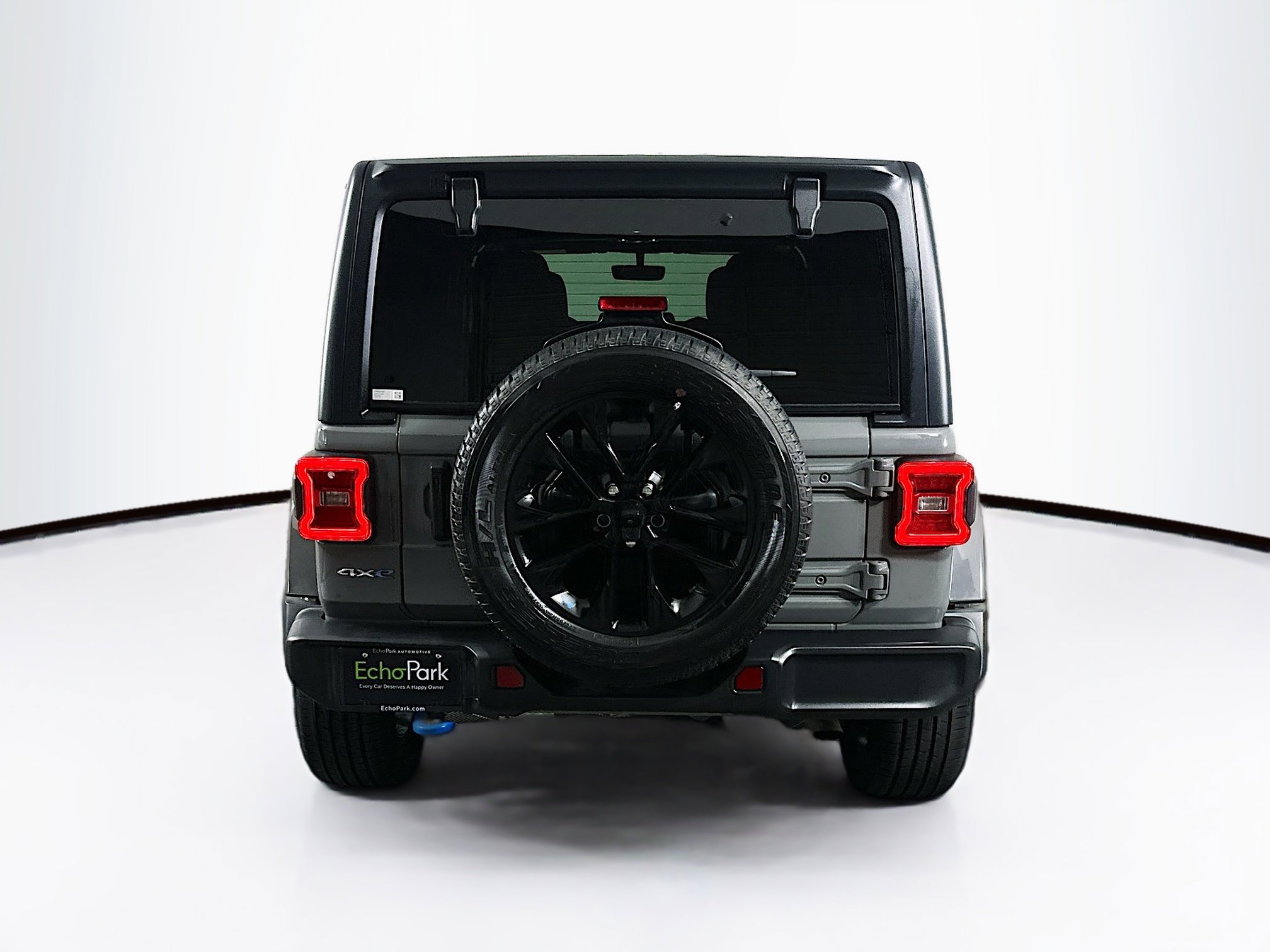 Used 2023 Jeep Wrangler Unlimited Sahara AWD/4WD image 7
