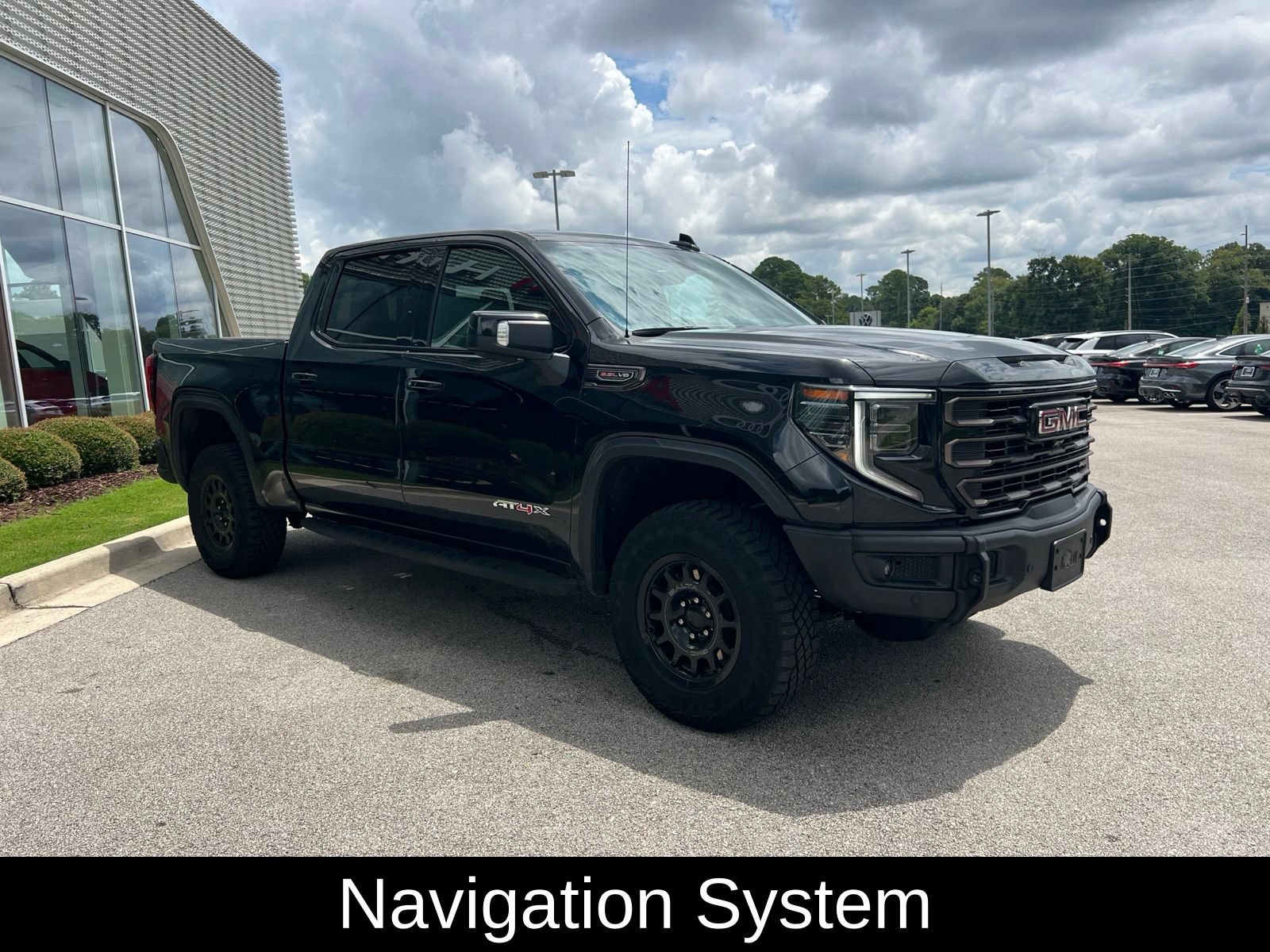 Used 2024 GMC Sierra 1500 AT4X w/ AT4X AEV Edition AWD/4WD image 3