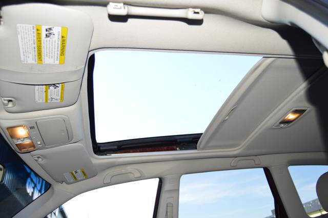 Used 2011 Subaru Forester 2.5X Premium w/ All-Weather Pkg image 27