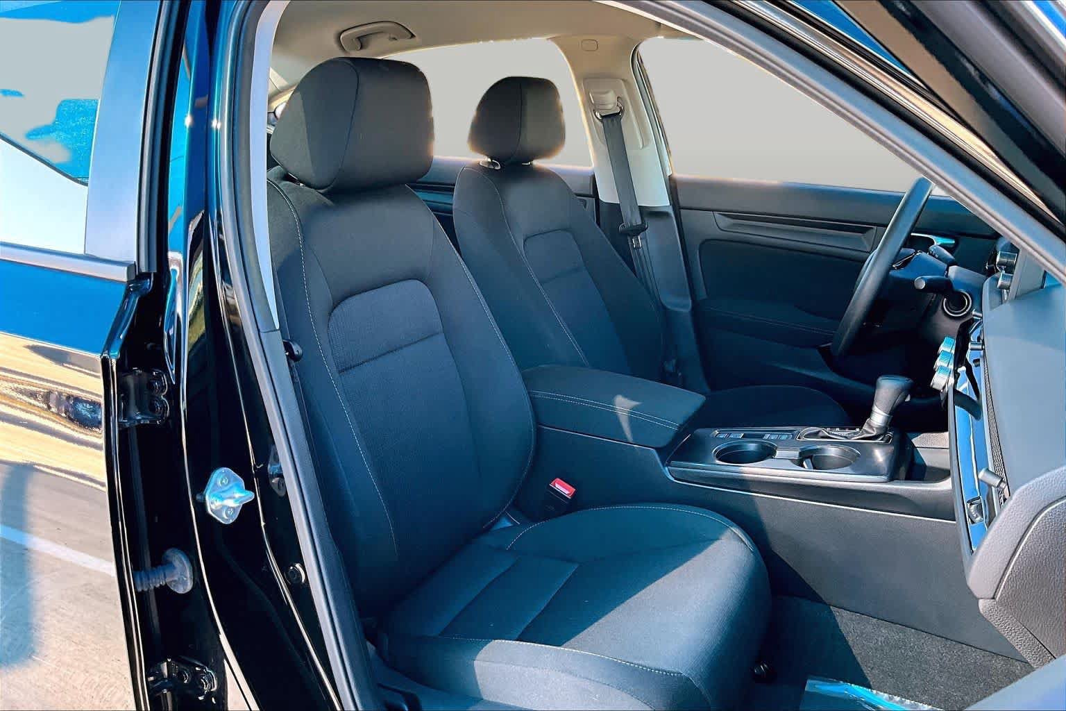 Used 2026 Honda Civic LX image 9