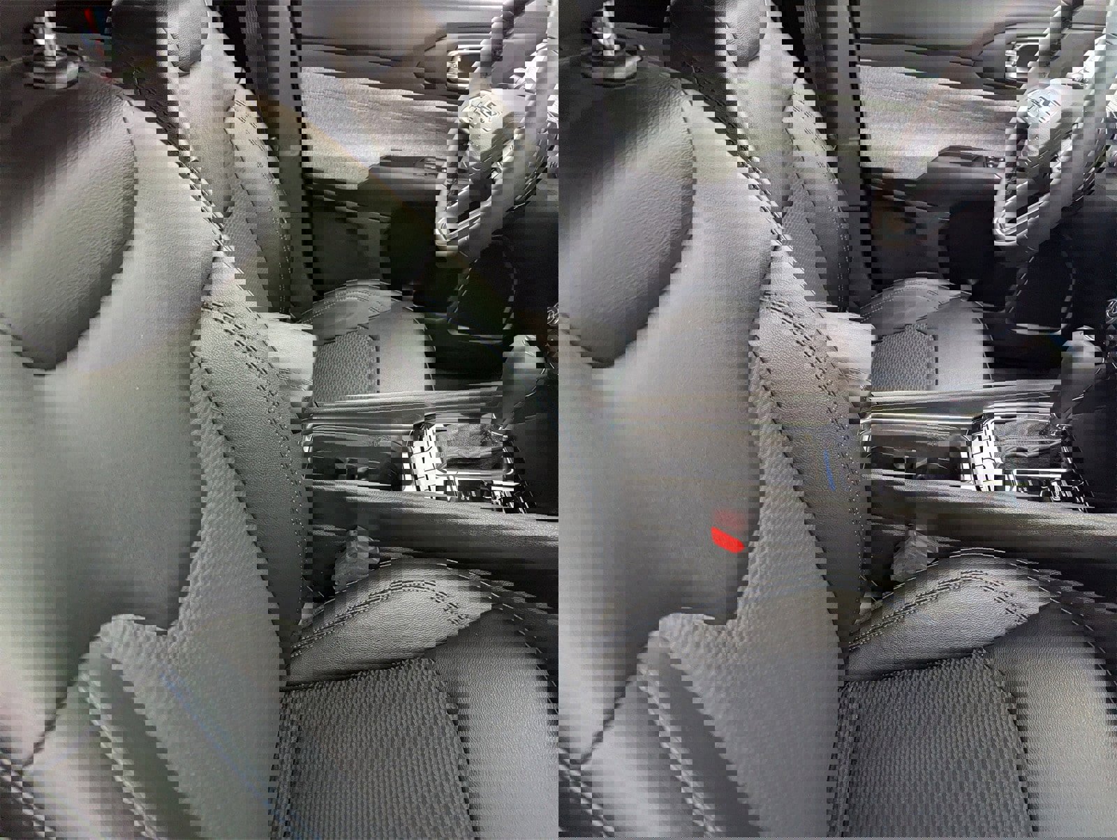 Used 2025 Jeep Compass Latitude image 9