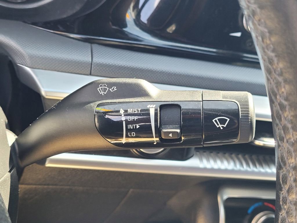 Used 2021 Kia K5 GT-Line w/ GT-Line FWD Premium Package image 17