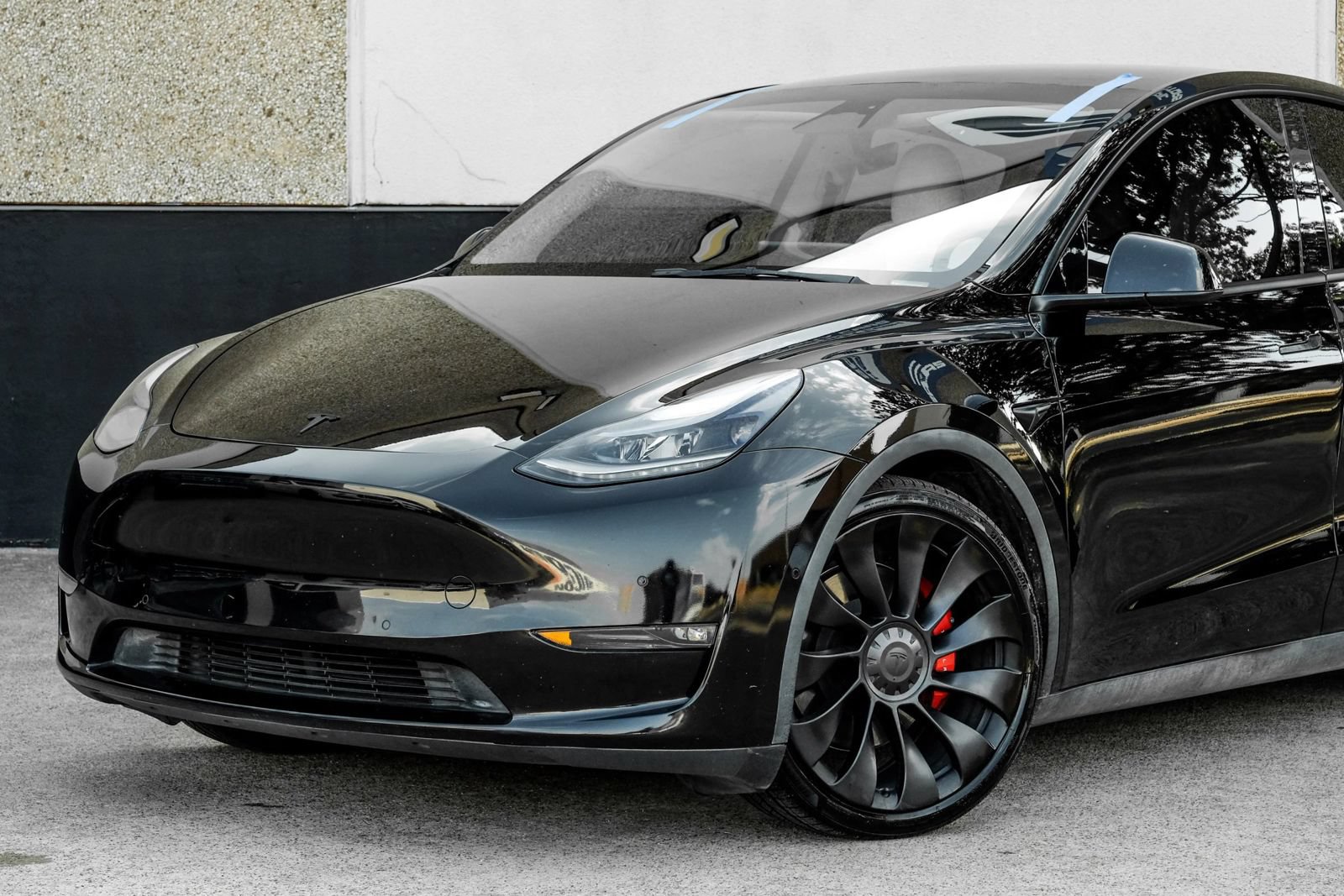 Used 2022 Tesla Model Y Performance AWD/4WD image 5