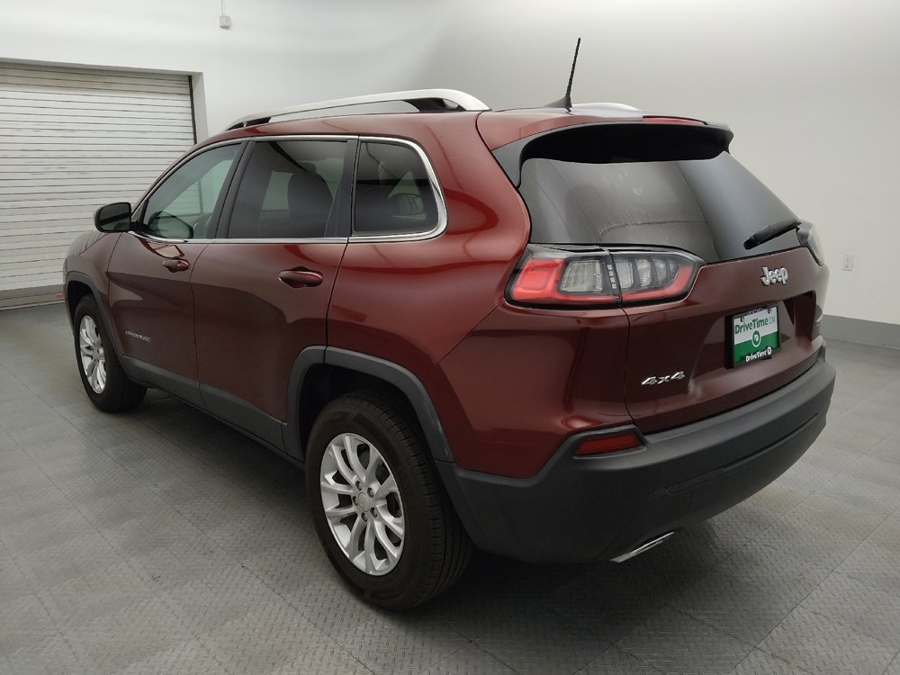 Used 2019 Jeep Cherokee Latitude w/ Cold Weather Group AWD/4WD image 5