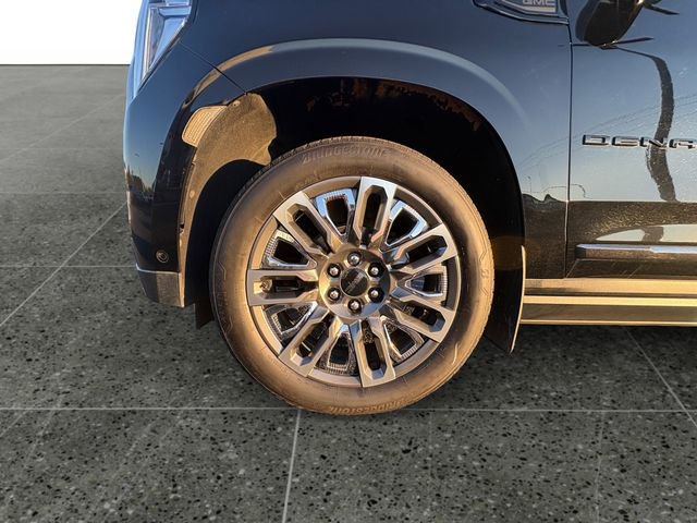 Used 2024 GMC Yukon Denali Ultimate image 14