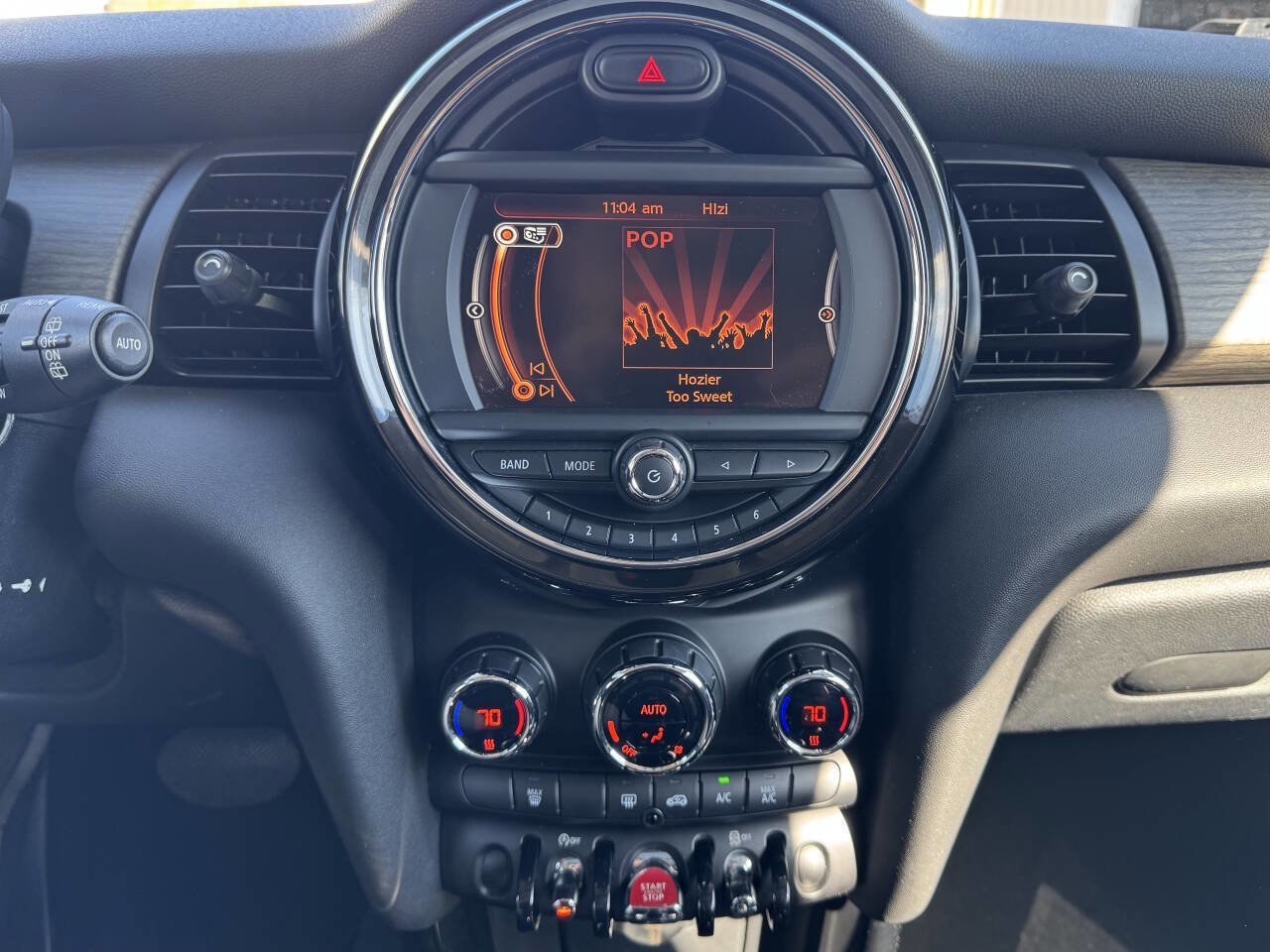 Used 2017 MINI Cooper S image 12