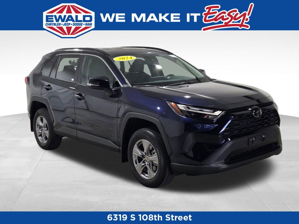 Used 2024 Toyota RAV4 XLE image 1