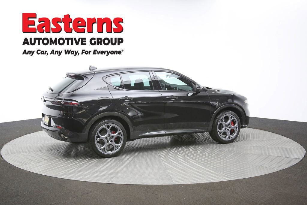 Used 2024 Alfa Romeo Tonale Veloce AWD/4WD image 44