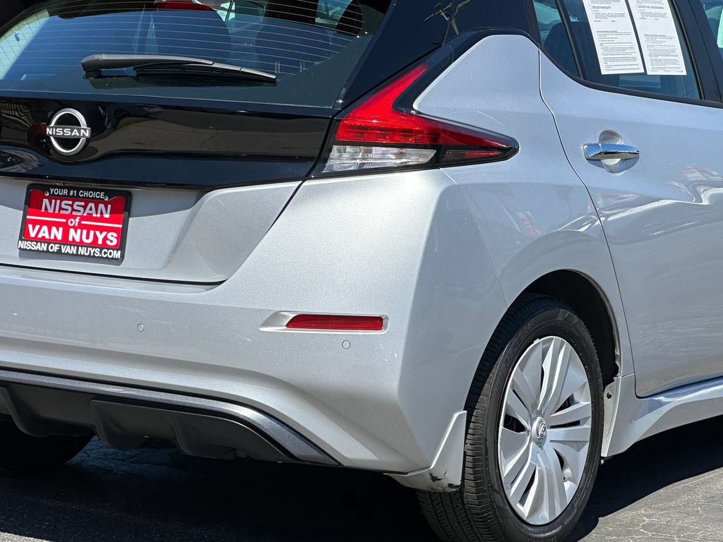 Used 2024 Nissan Leaf S FWD image 8