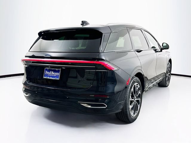 Certified 2024 Lincoln Nautilus Reserve w/ Equipment Group 202A AWD/4WD image 7