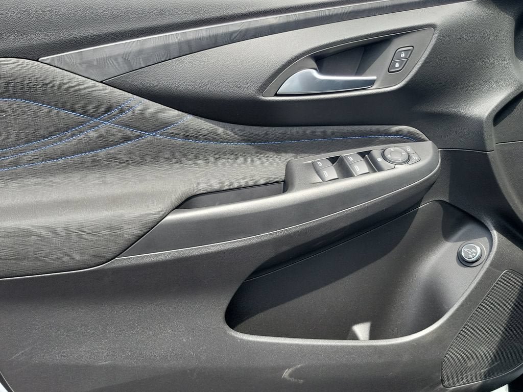 New 2026 Buick Envista Sport Touring w/ Convenience I Package FWD image 10