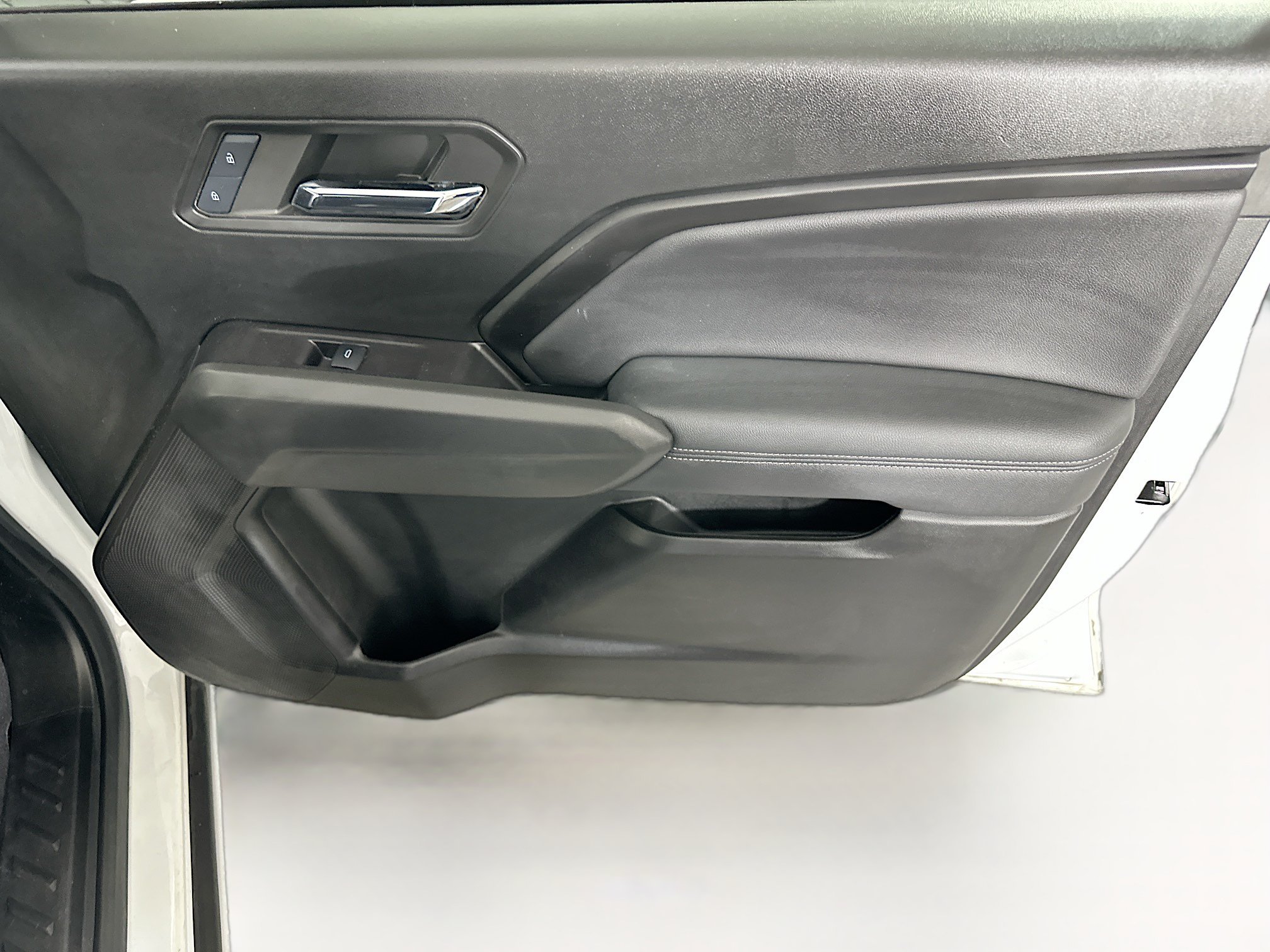 Used 2024 Chevrolet Colorado LT w/ LT Convenience Package RWD image 30