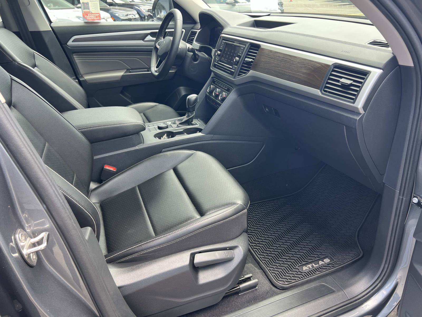 Certified 2022 Volkswagen Atlas SE AWD/4WD image 29