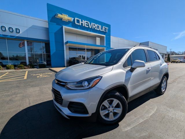Used 2022 Chevrolet Trax LT w/ LT Convenience Package image 28