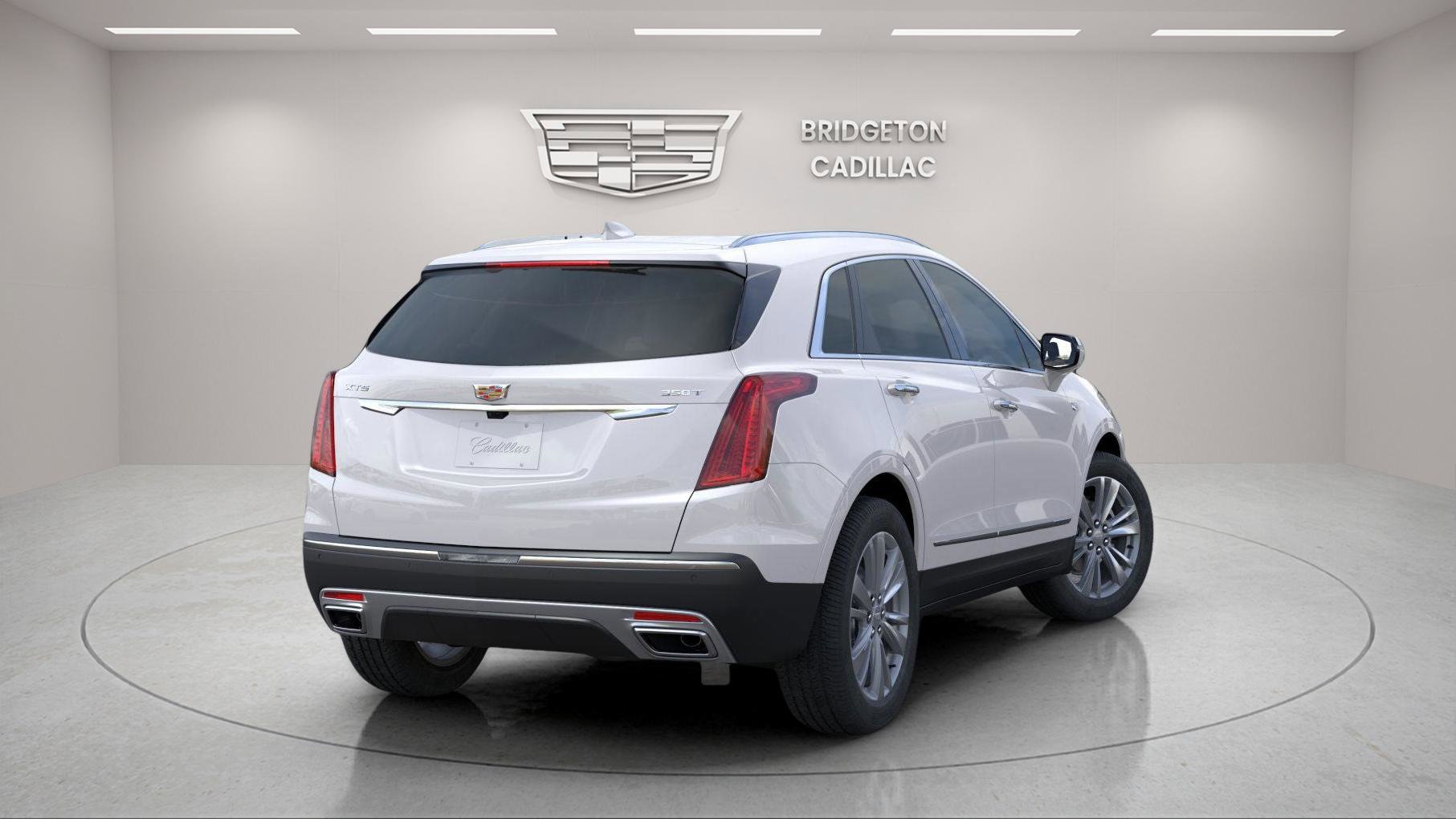 New 2026 Cadillac XT5 Premium Luxury image 3