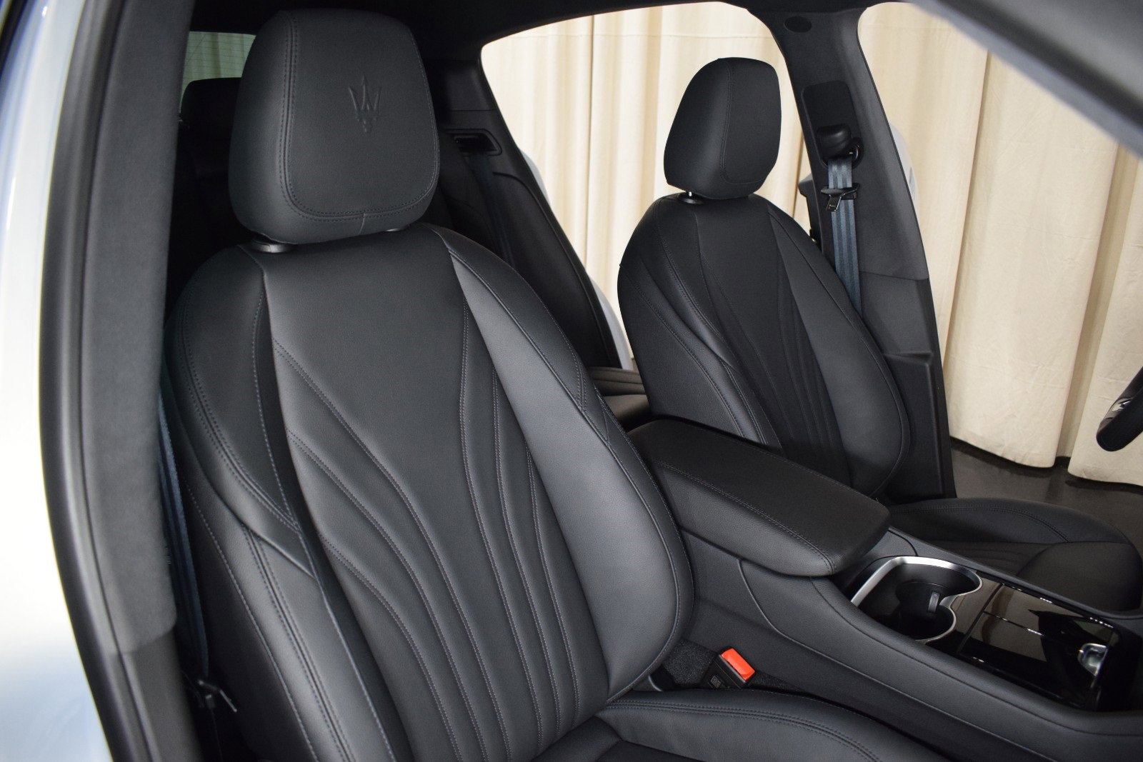 New 2024 Maserati Grecale Modena image 25