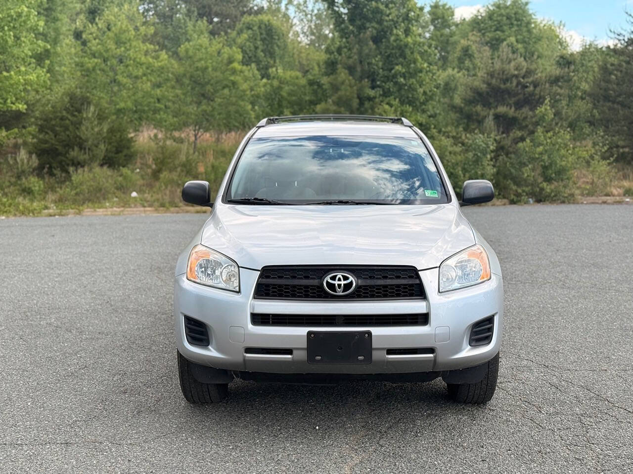 Used 2009 Toyota RAV4 2WD image 2
