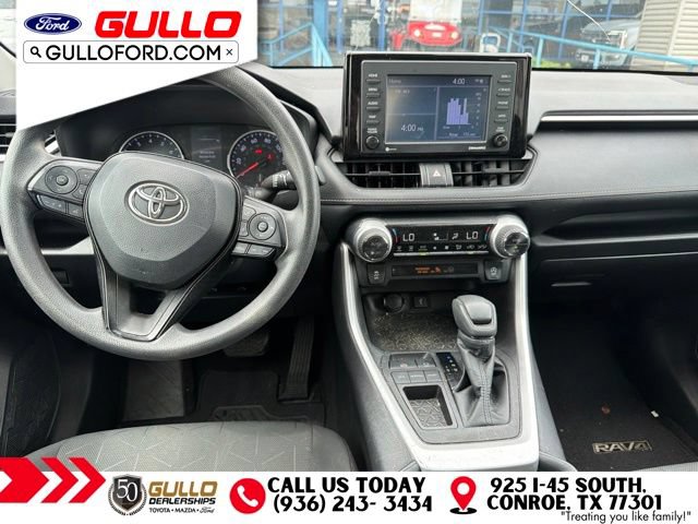 Used 2021 Toyota RAV4 XLE FWD image 5
