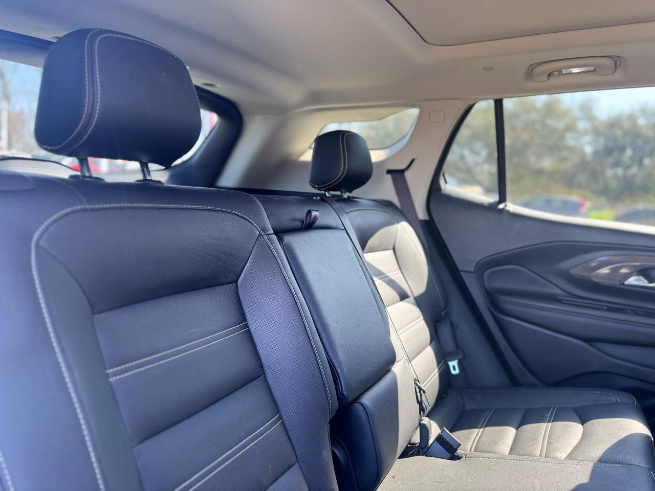 Used 2022 GMC Terrain Denali w/ Denali Premium Package image 48