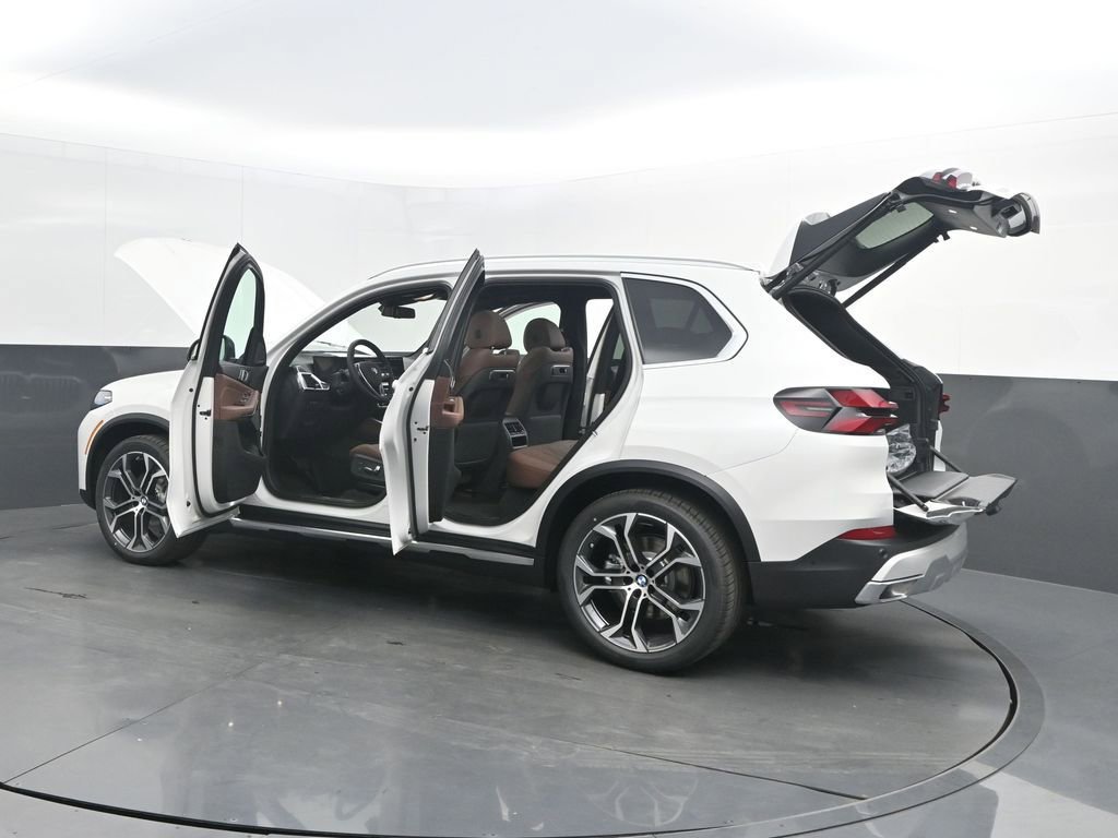 New 2026 BMW X5 xDrive40i AWD/4WD image 57