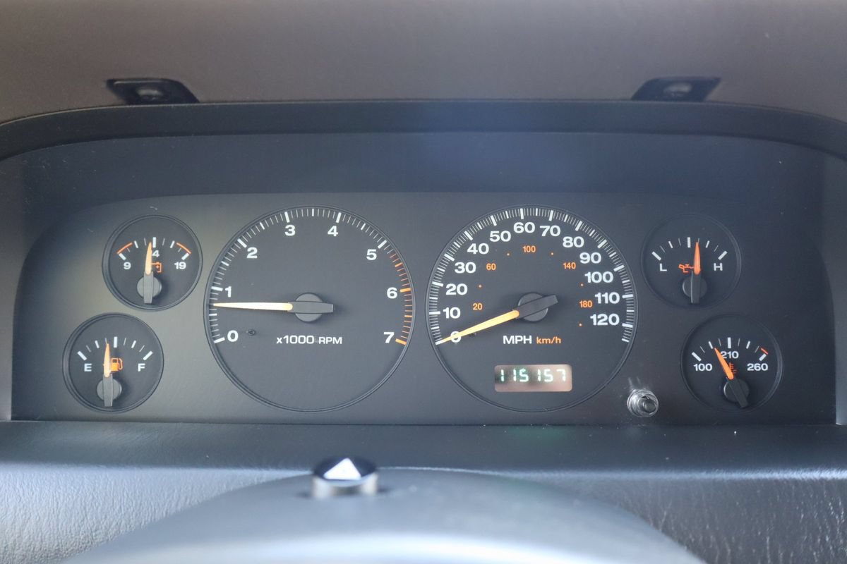 Used 2004 Jeep Grand Cherokee Laredo w/ Convenience Group AWD/4WD image 33