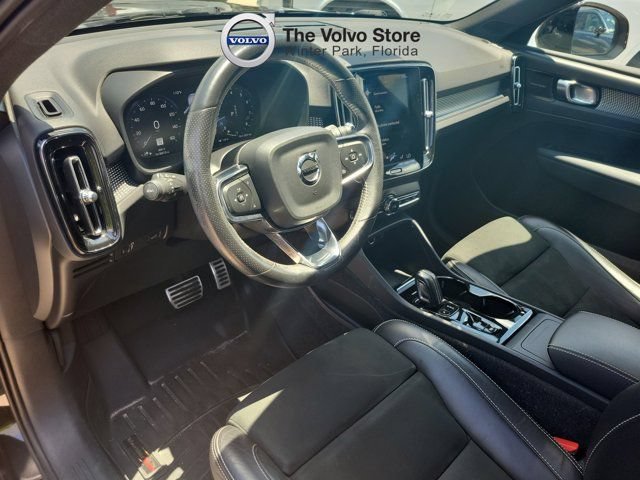 Used 2021 Volvo XC40 T5 R-Design w/ Advanced Package AWD/4WD image 17