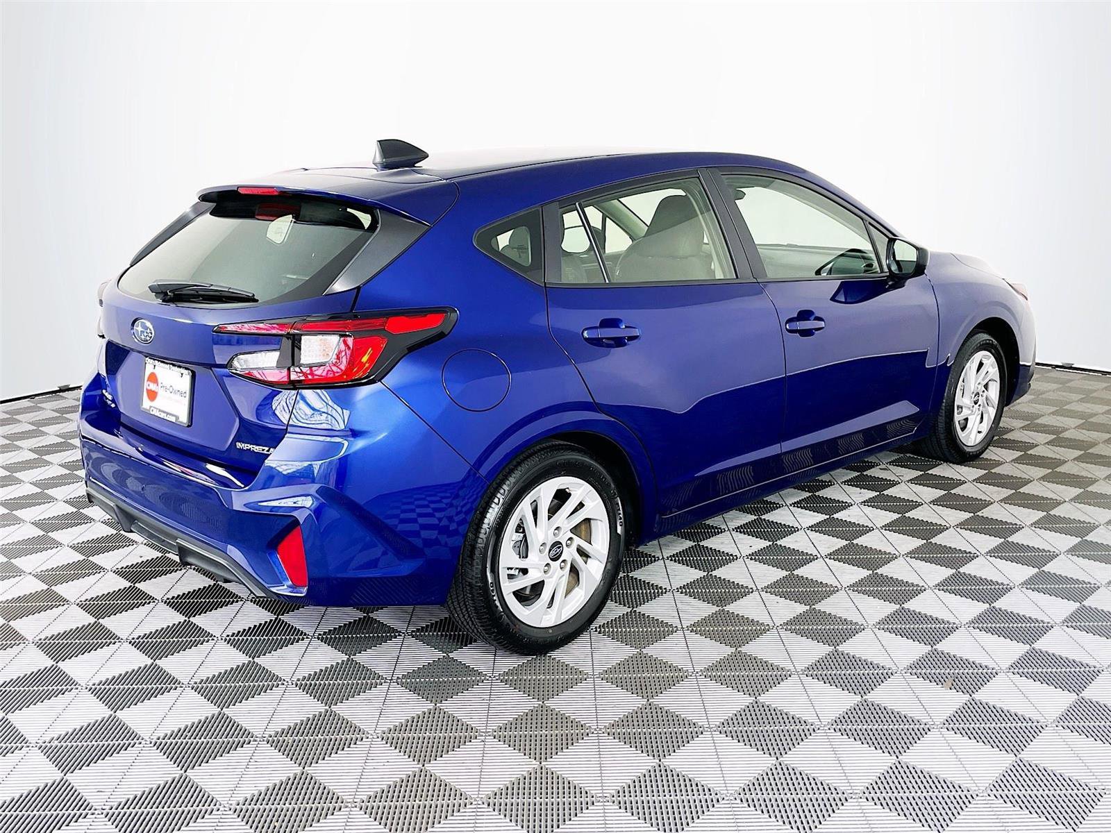 Certified 2024 Subaru Impreza 2.0i image 10