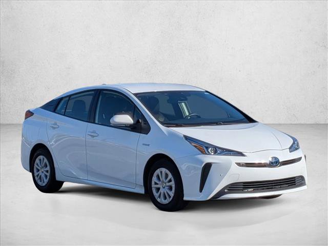 Used 2022 Toyota Prius LE image 3