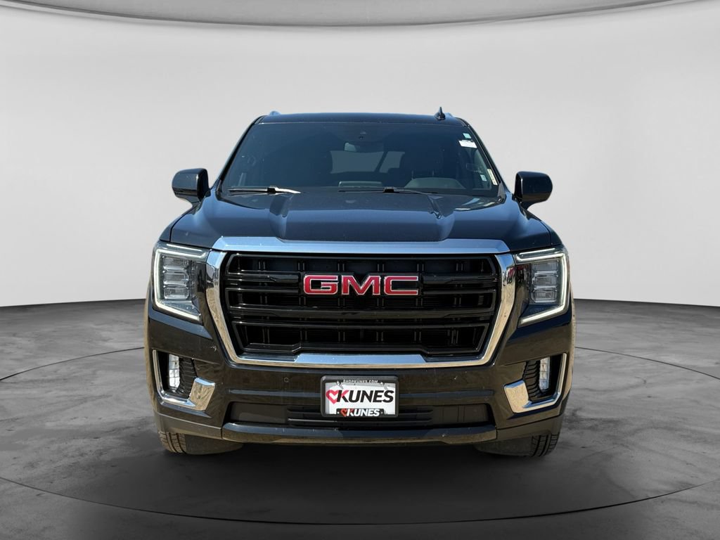 Used 2024 GMC Yukon SLE AWD/4WD image 4
