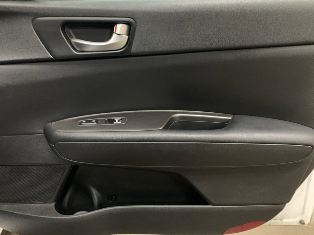 Used 2019 Kia Optima S w/ S Panoramic Sunroof Package image 19