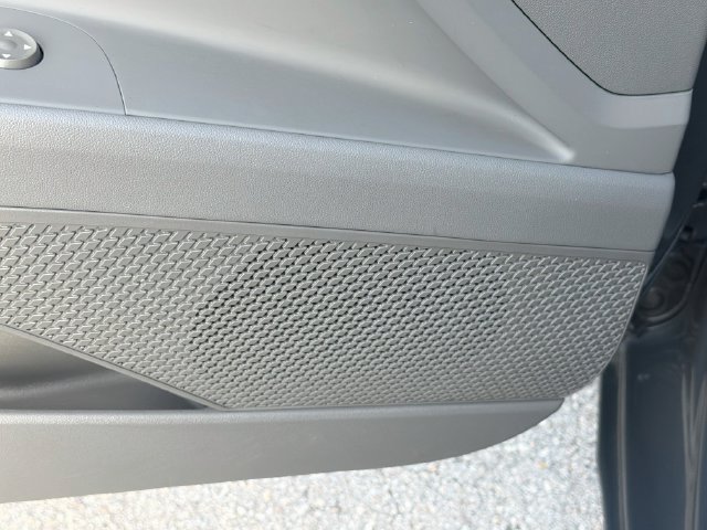 Certified 2025 Hyundai Elantra SEL FWD image 20