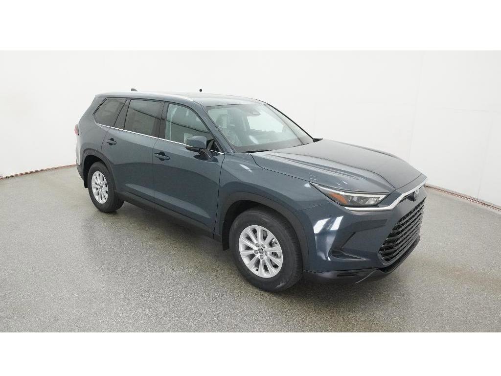 New 2026 Toyota Grand Highlander XLE image 13