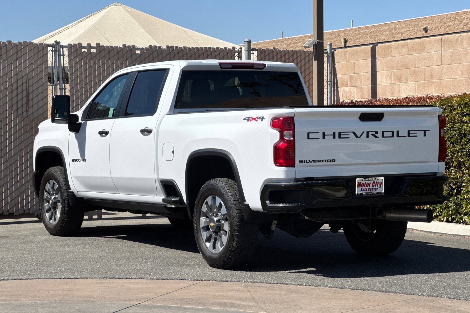 Used 2024 Chevrolet Silverado 2500 Custom w/ Custom Value Package AWD/4WD image 6
