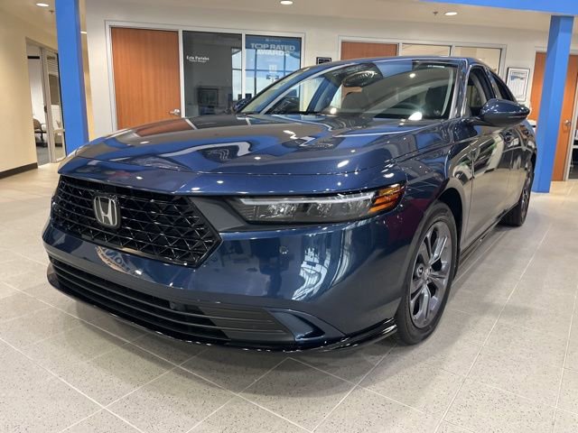 New 2025 Honda Accord EX-L image 2