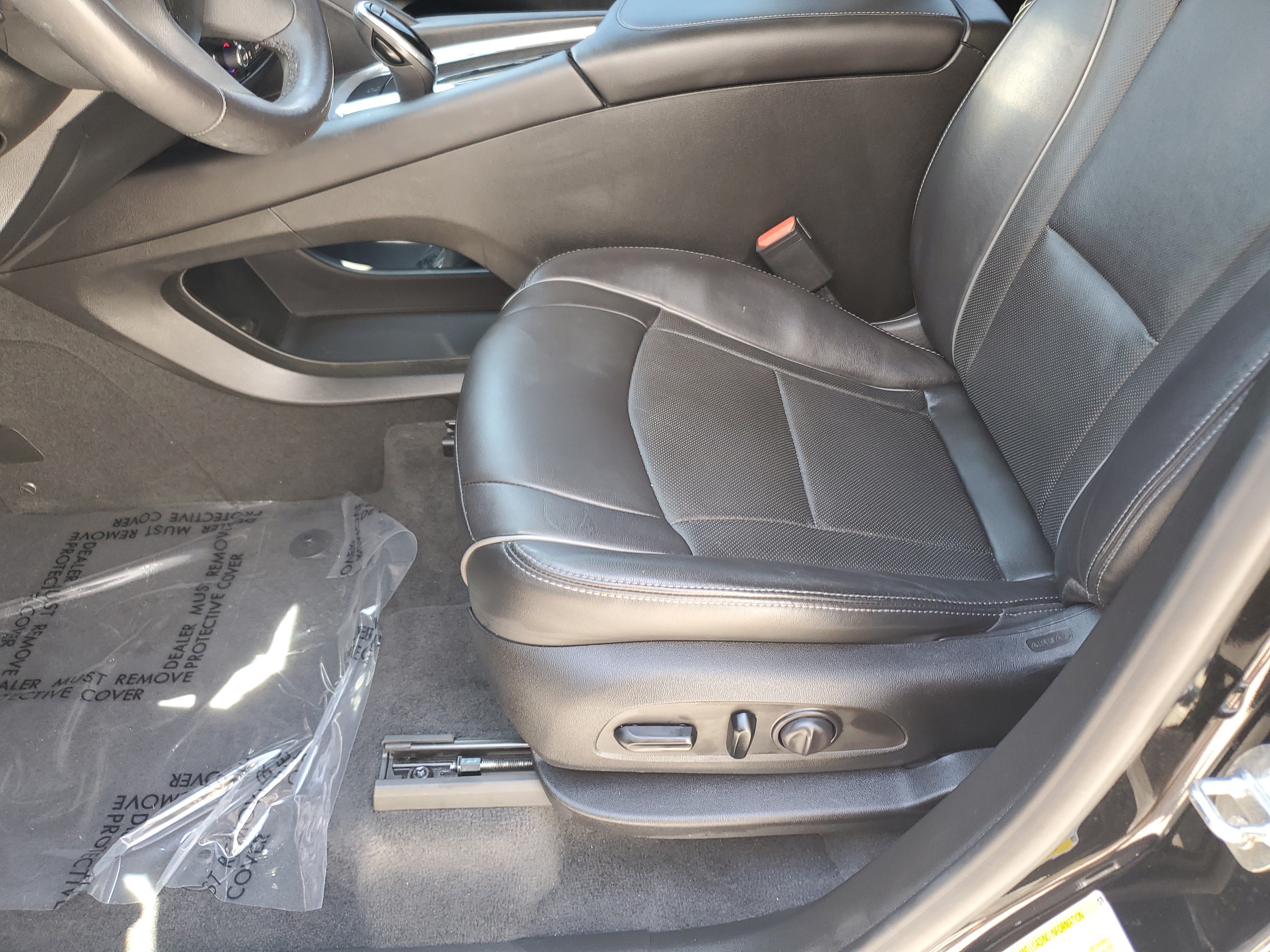 Used 2019 Buick Enclave Avenir w/ Avenir Technology Package FWD image 21
